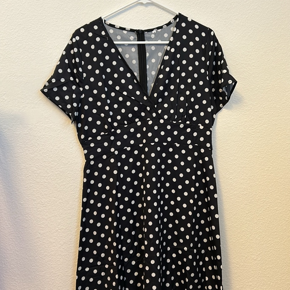 🩷2 for $20🩷 Polka Dot Dress - Picture 5 of 6